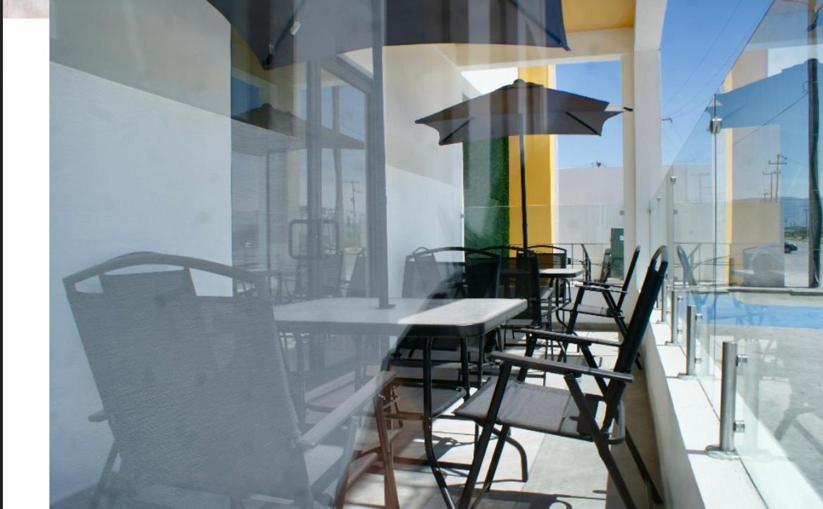 Hotel Capital Frontera Monclova Bagian luar foto