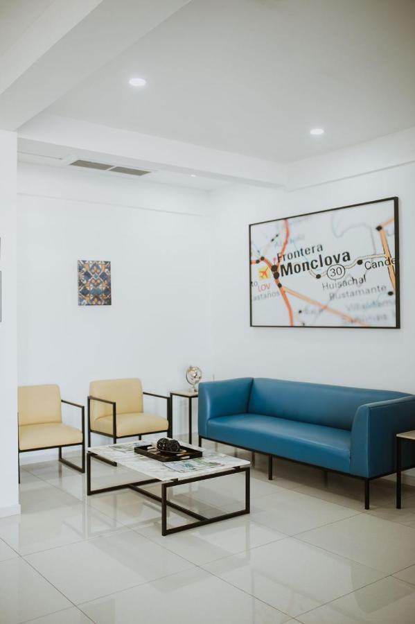 Hotel Capital Frontera Monclova Bagian luar foto